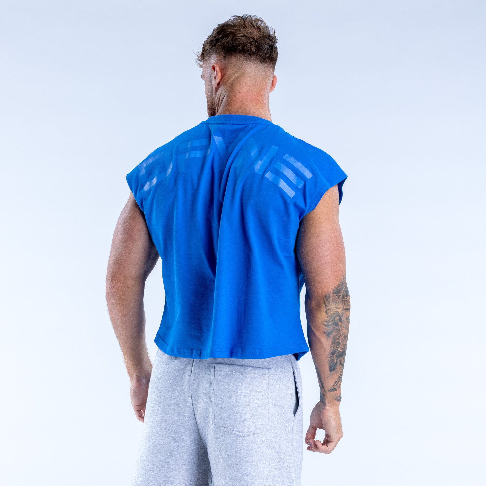 Alternative view of Signature Crop Tank